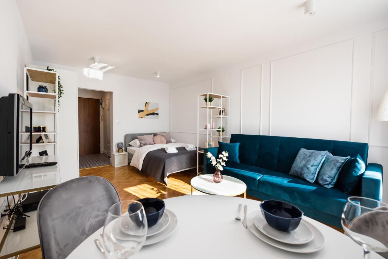Metro Dworzec Gdanski Elegant Studio Apartment Warsaw Ngoại thất bức ảnh